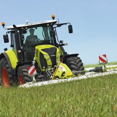 CLAAS ARION 530